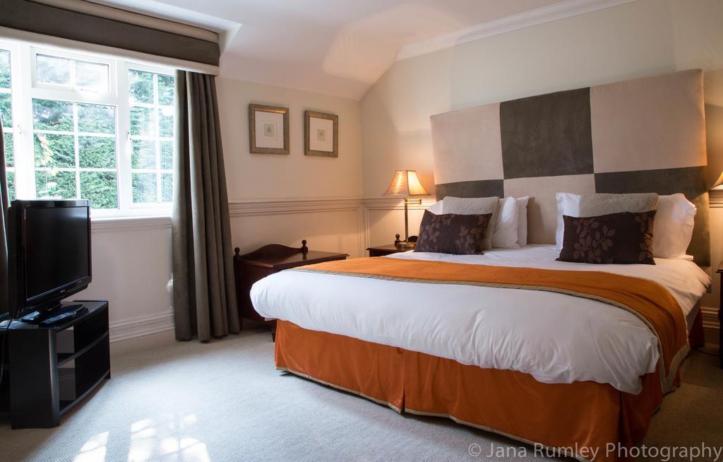 Lord Bute Otel Christchurch  Oda fotoğraf