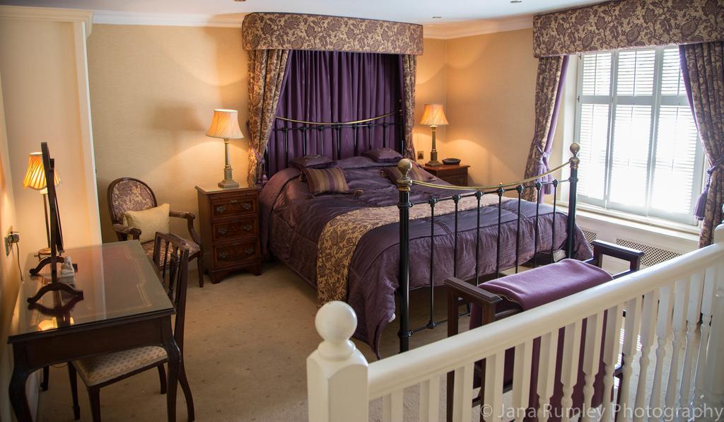 Lord Bute Otel Christchurch  Oda fotoğraf